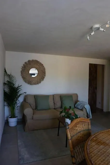 Appartement Rdc En Bas De Villa Avec Chambre Le Val フランス