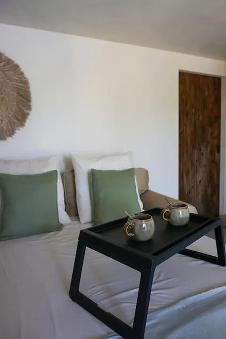 アパート Appartement Rdc En Bas De Villa Avec Chambre Le Val フランス